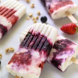 Berry Parfait Breakfast Yogurt Popsicles