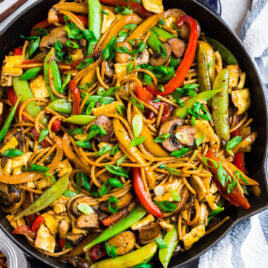 Easy vegetable lo mein