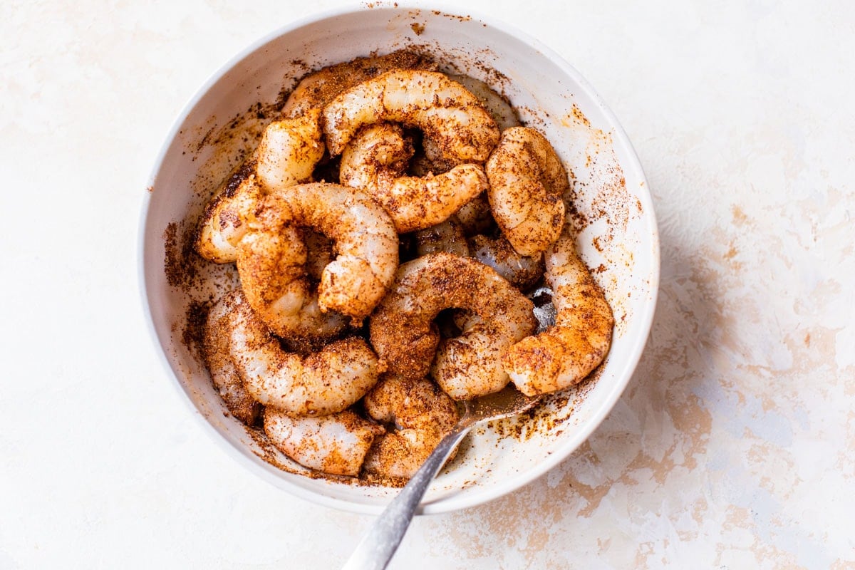 seasoning shrimp to make shrimp tacos